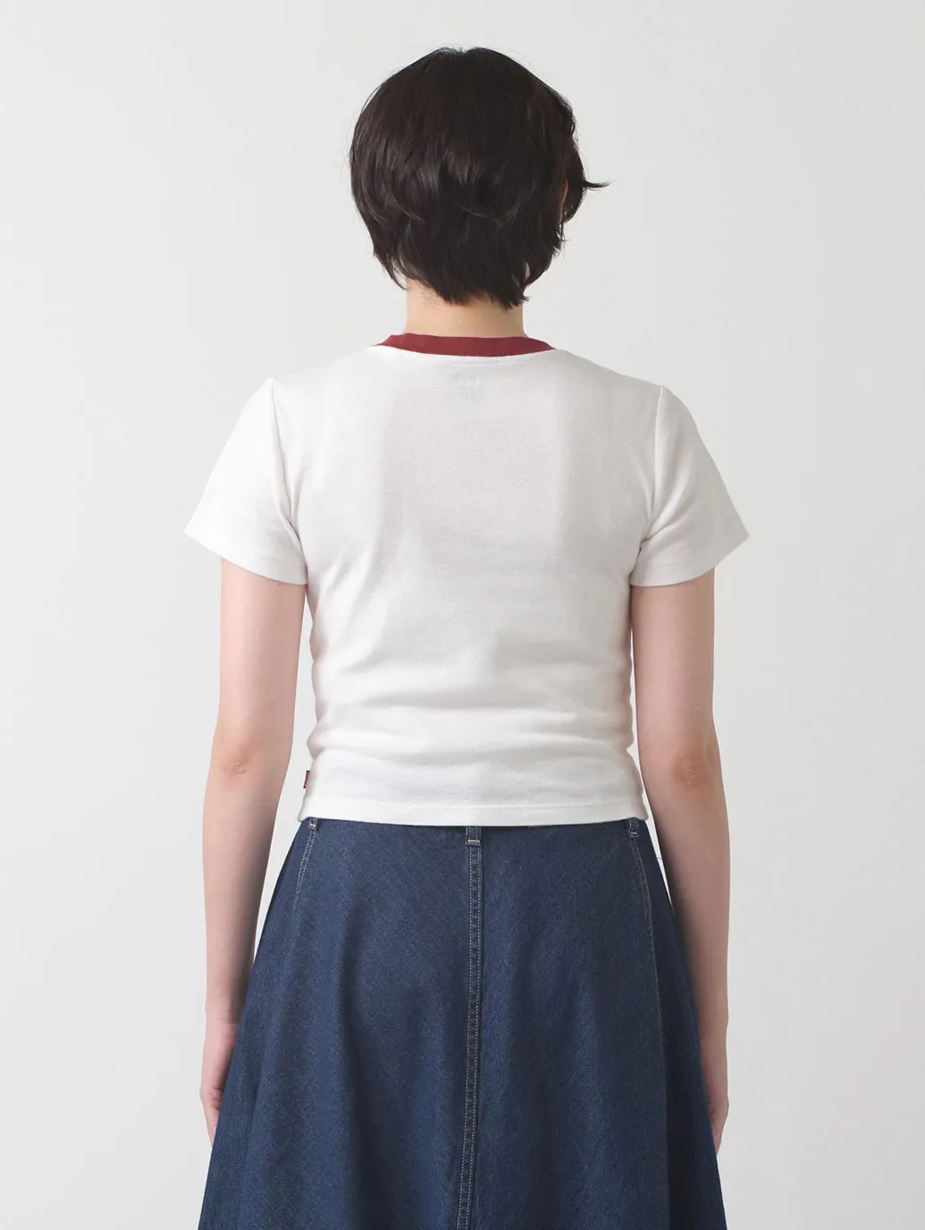 エッセンシャル SPORTY Tシャツ 