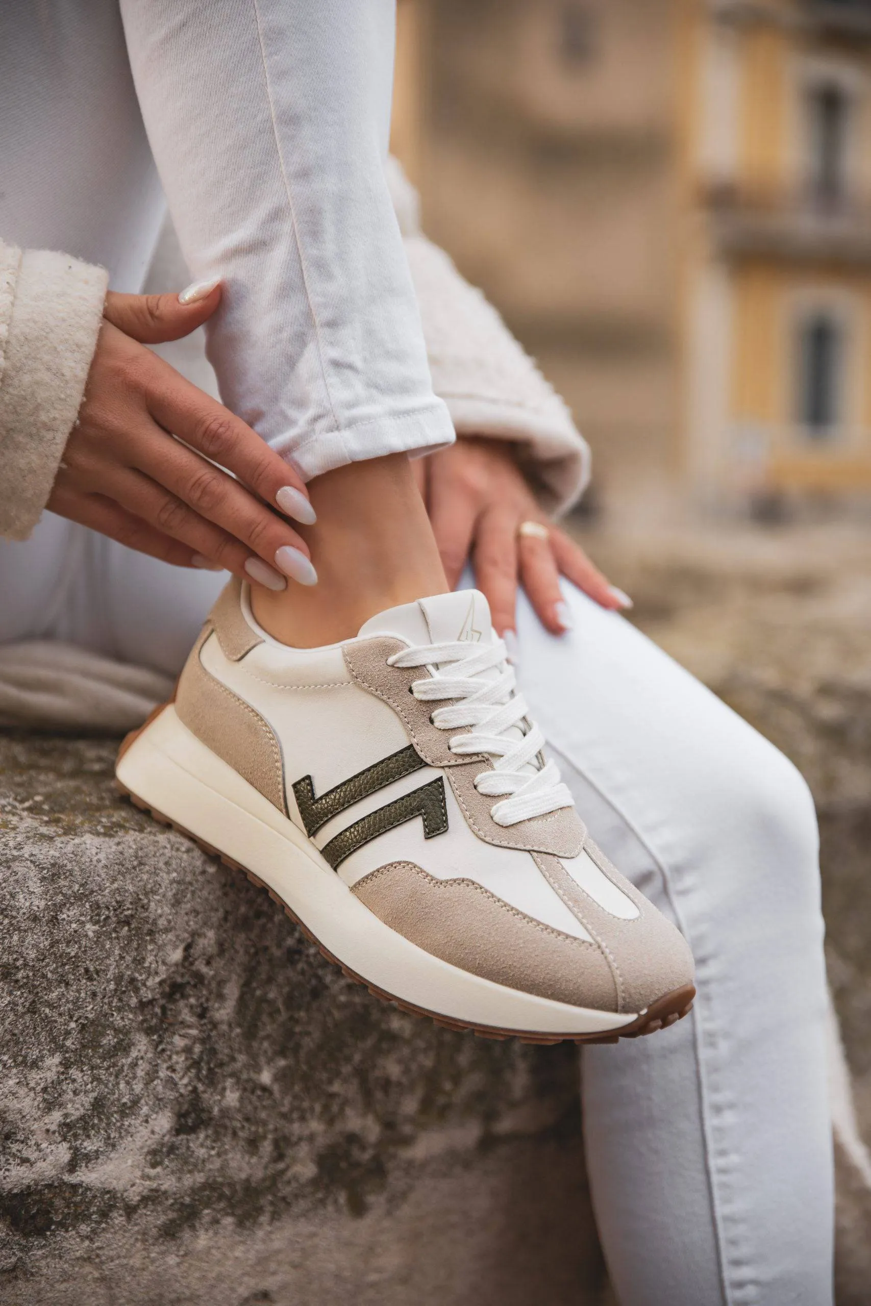 Basket femme beige à lacets - CL82 BEIGE