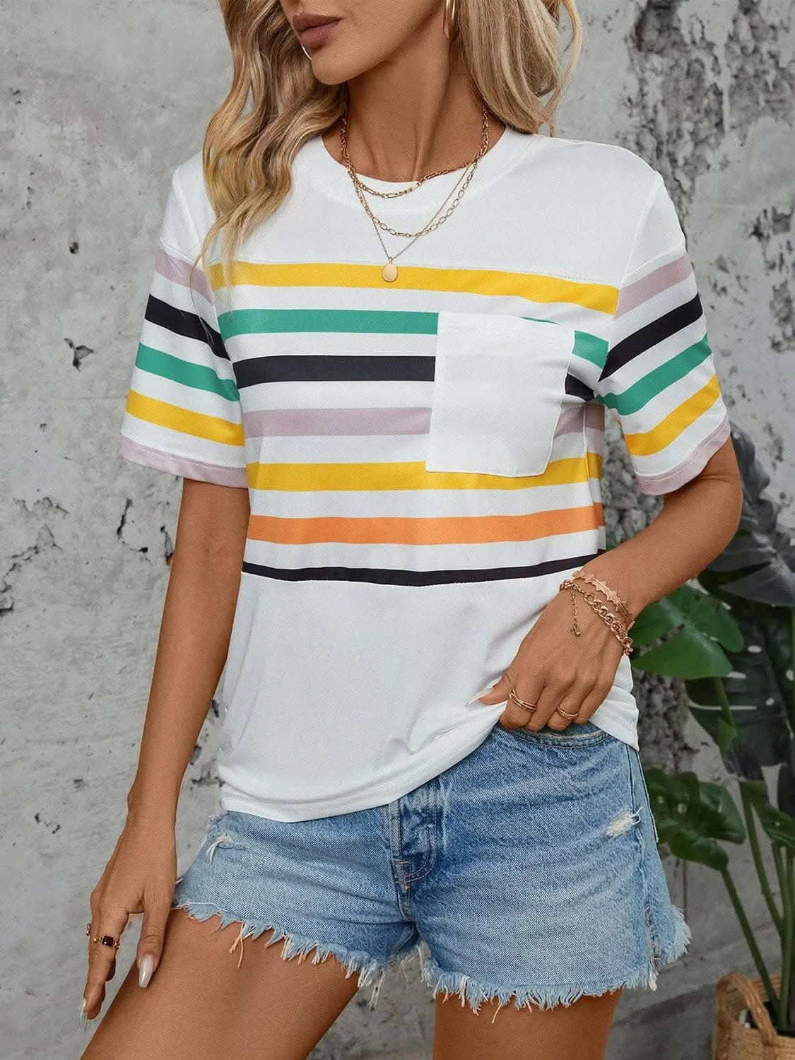 Chic striped tee - stretchy comfort