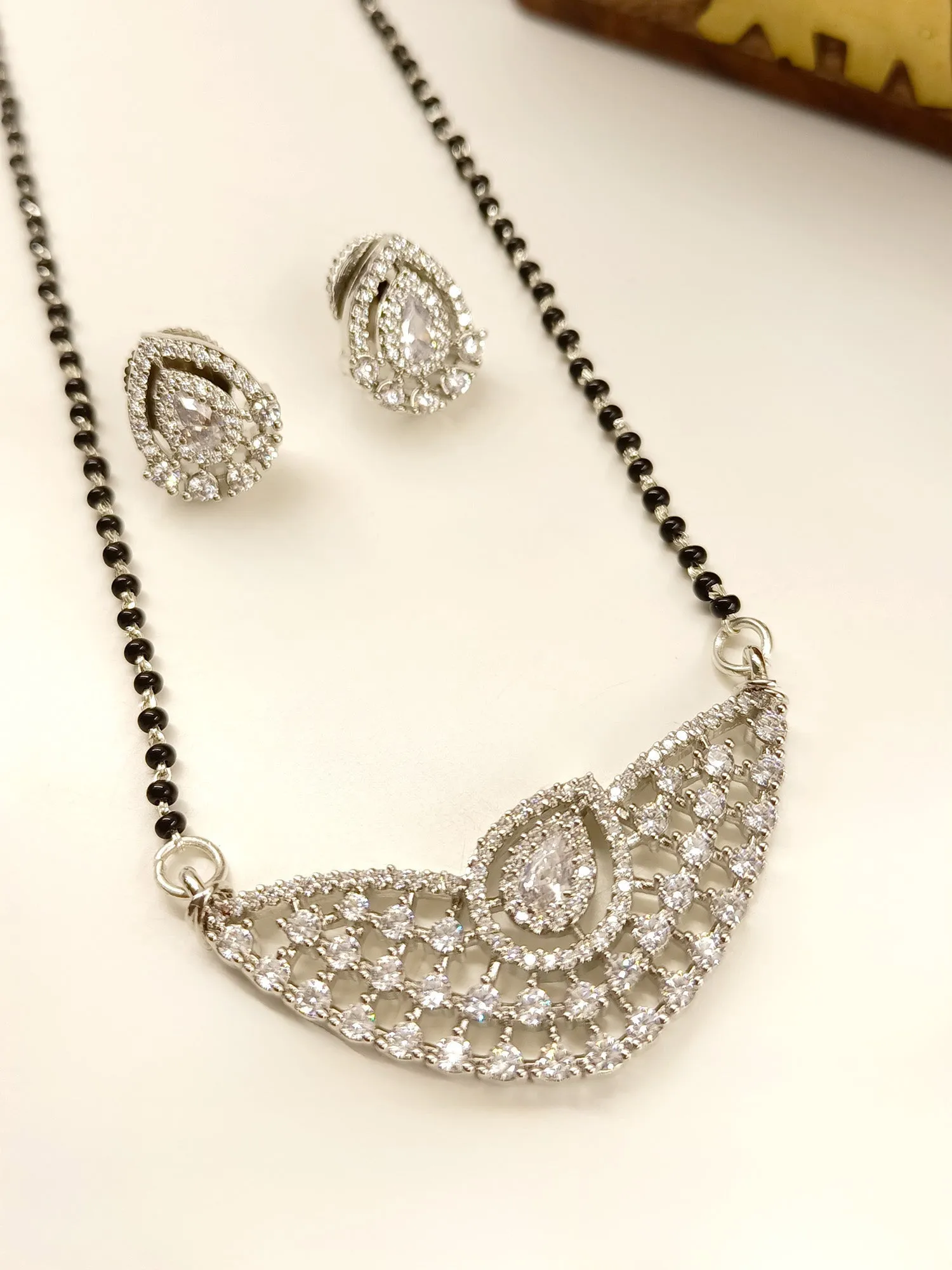 Eiram White American Diamond Mangalsutra