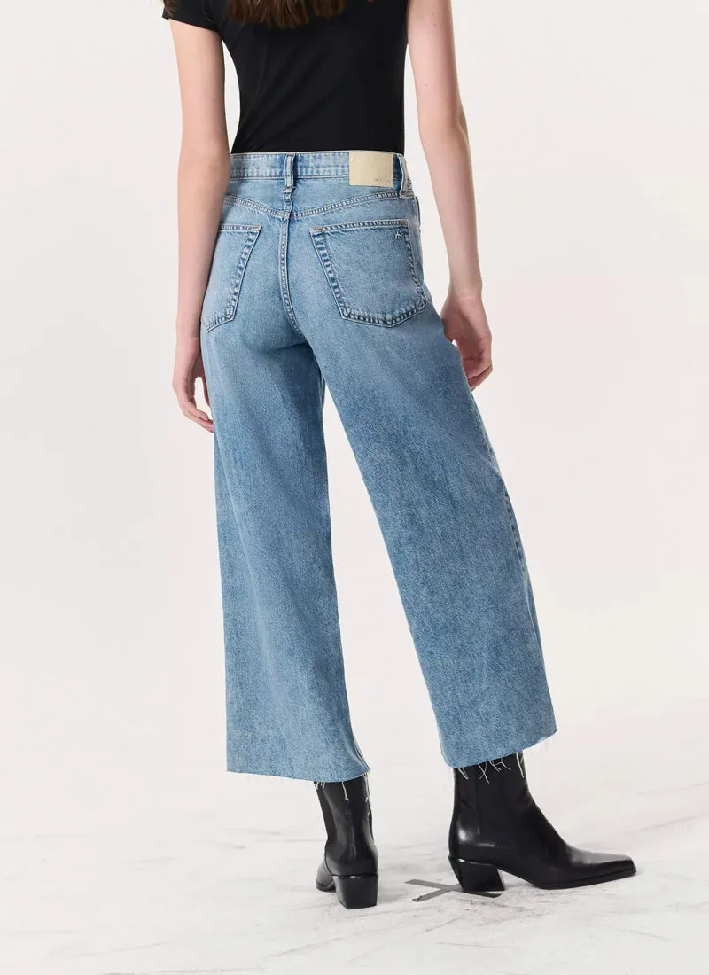 Featherweight Andi Ankle Wide Jeans