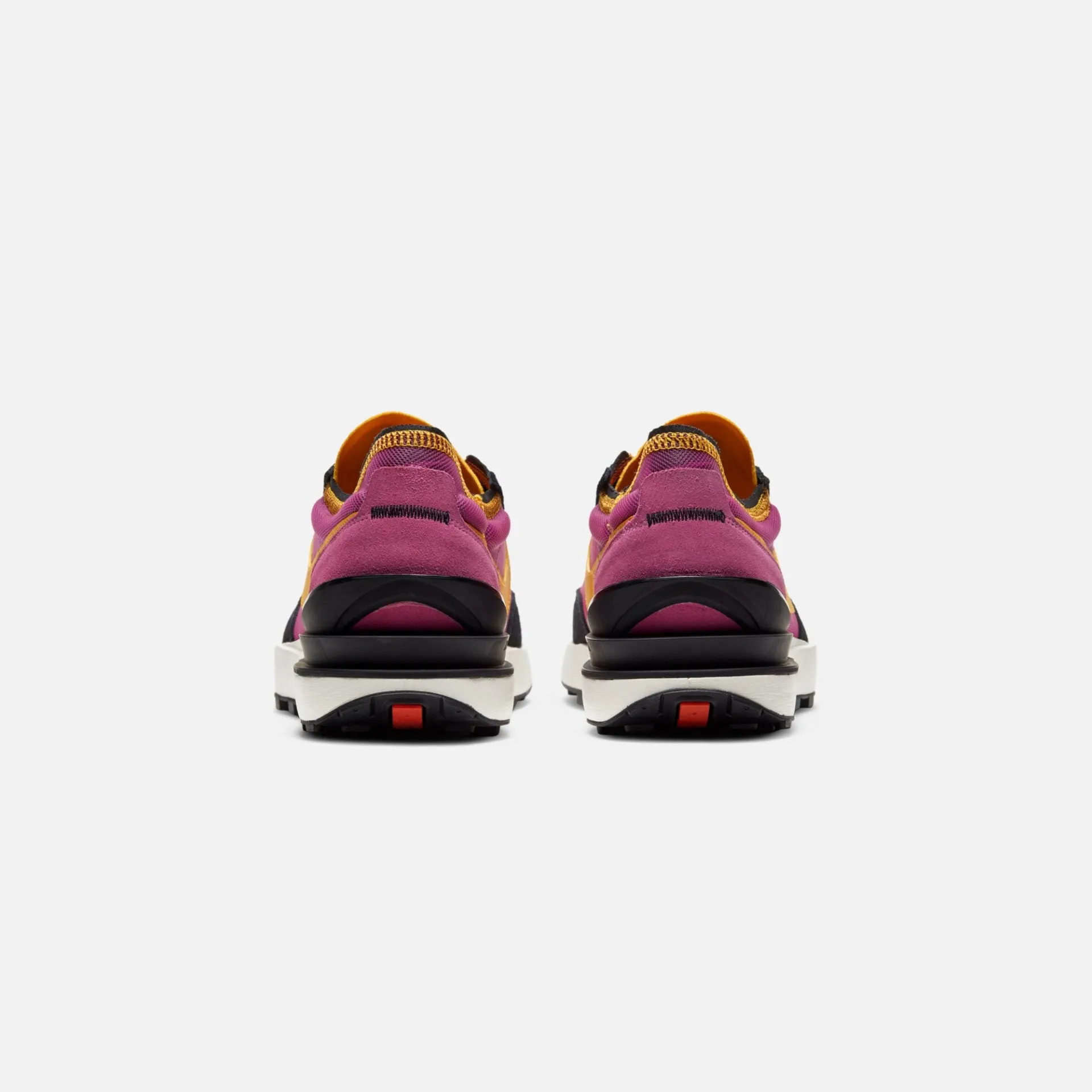 Nike | WAFFLE ONE ACTIVE FUSCHIA