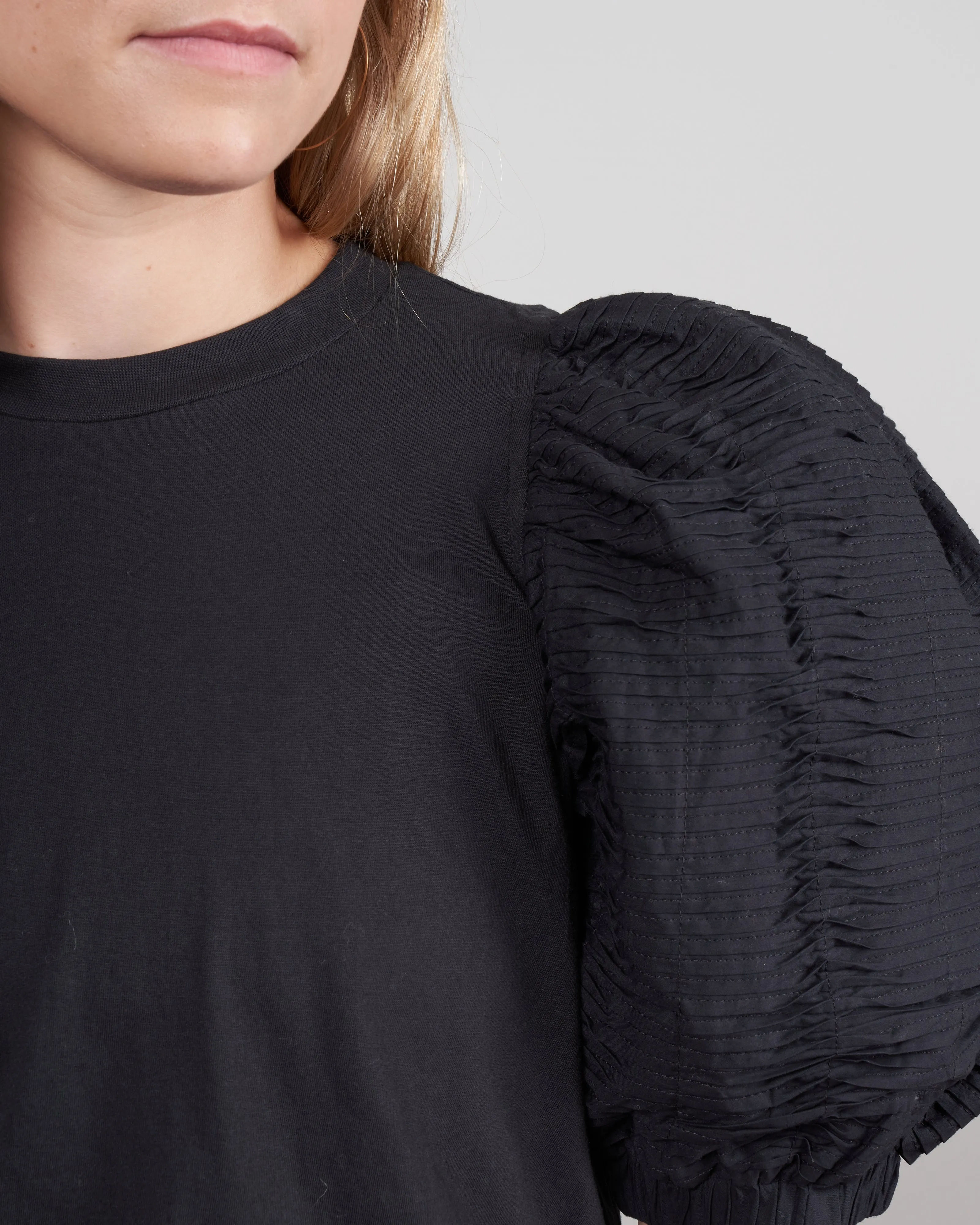 rene cotton puff sleeve t shirt - black