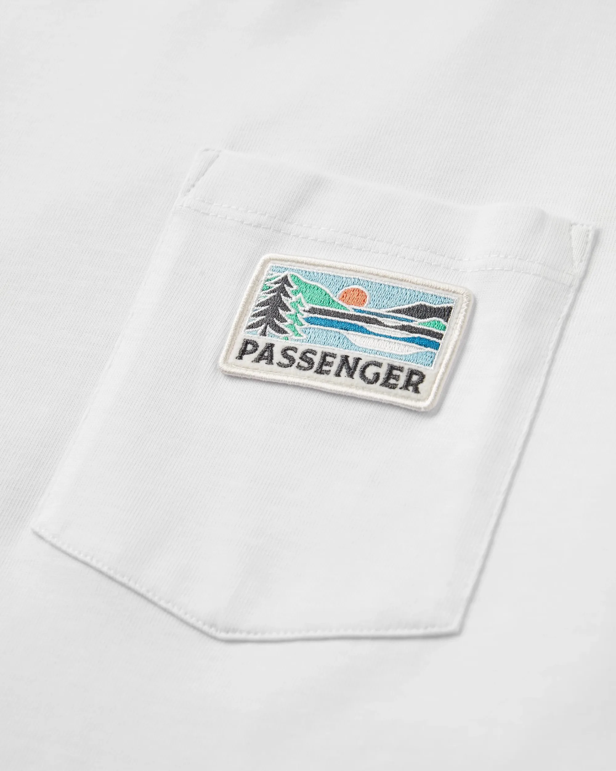 Roamer Patch Relaxed Fit T-Shirt - White